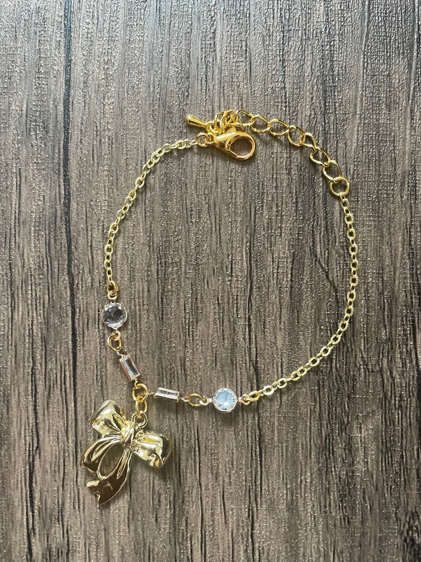 Love Bows Gold Charm Bracelet